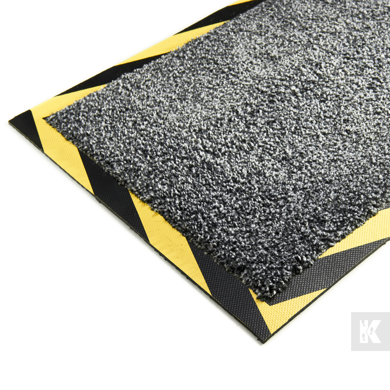 Kleen-Cable Mat - Close up of one end of a mat with high-vis graphic edges
