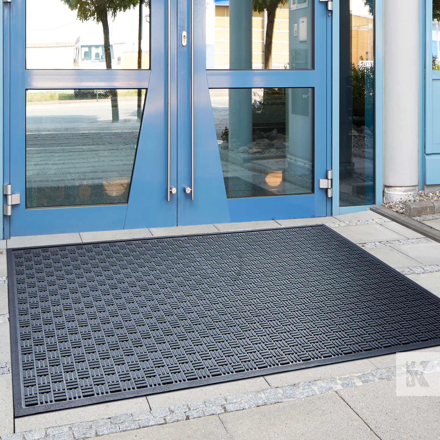 Kleen-Scrape - Large hard wearing rubber mat outside a public entrance